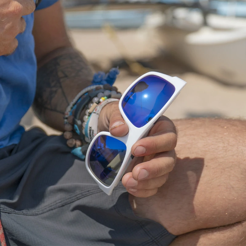 LUNETTES DE SOLEIL VERRE POLARISÉ CREW IRISCO BLANC – Image 3